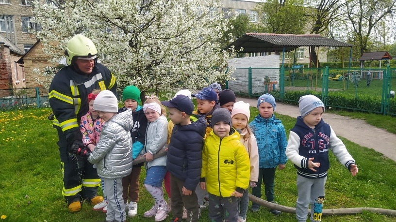 У закладі проведено навчально-об’єктове тренування “Виявлення небезпечного предмета”